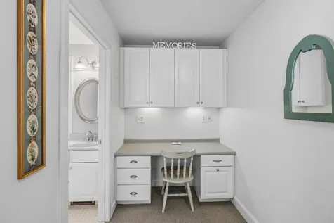 20 Hancock Road Windham NH 03087