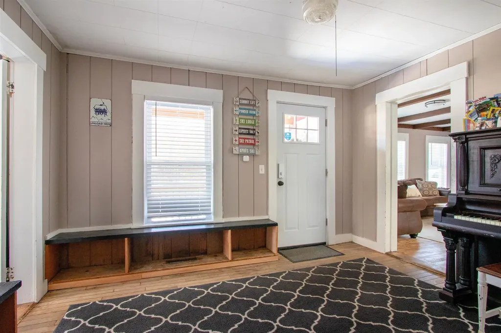 664 Main Street Franconia NH 03580