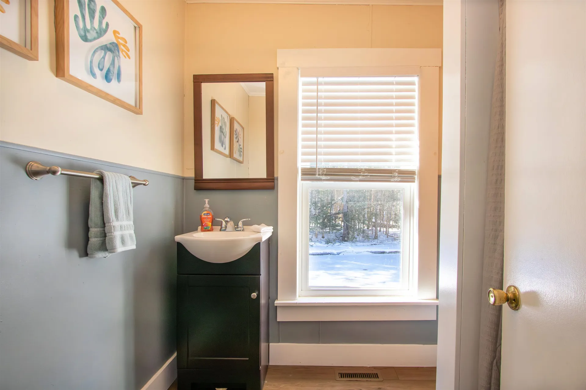 664 Main Street Franconia NH 03580