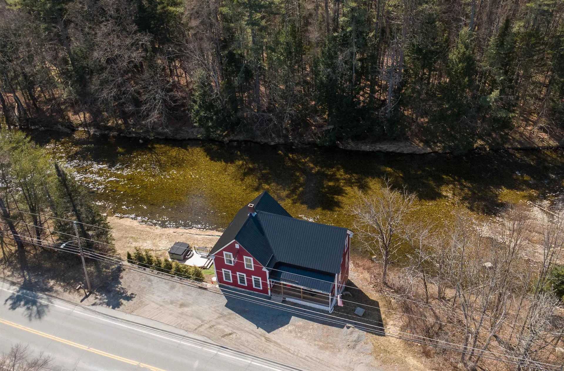 664 Main Street Franconia NH 03580