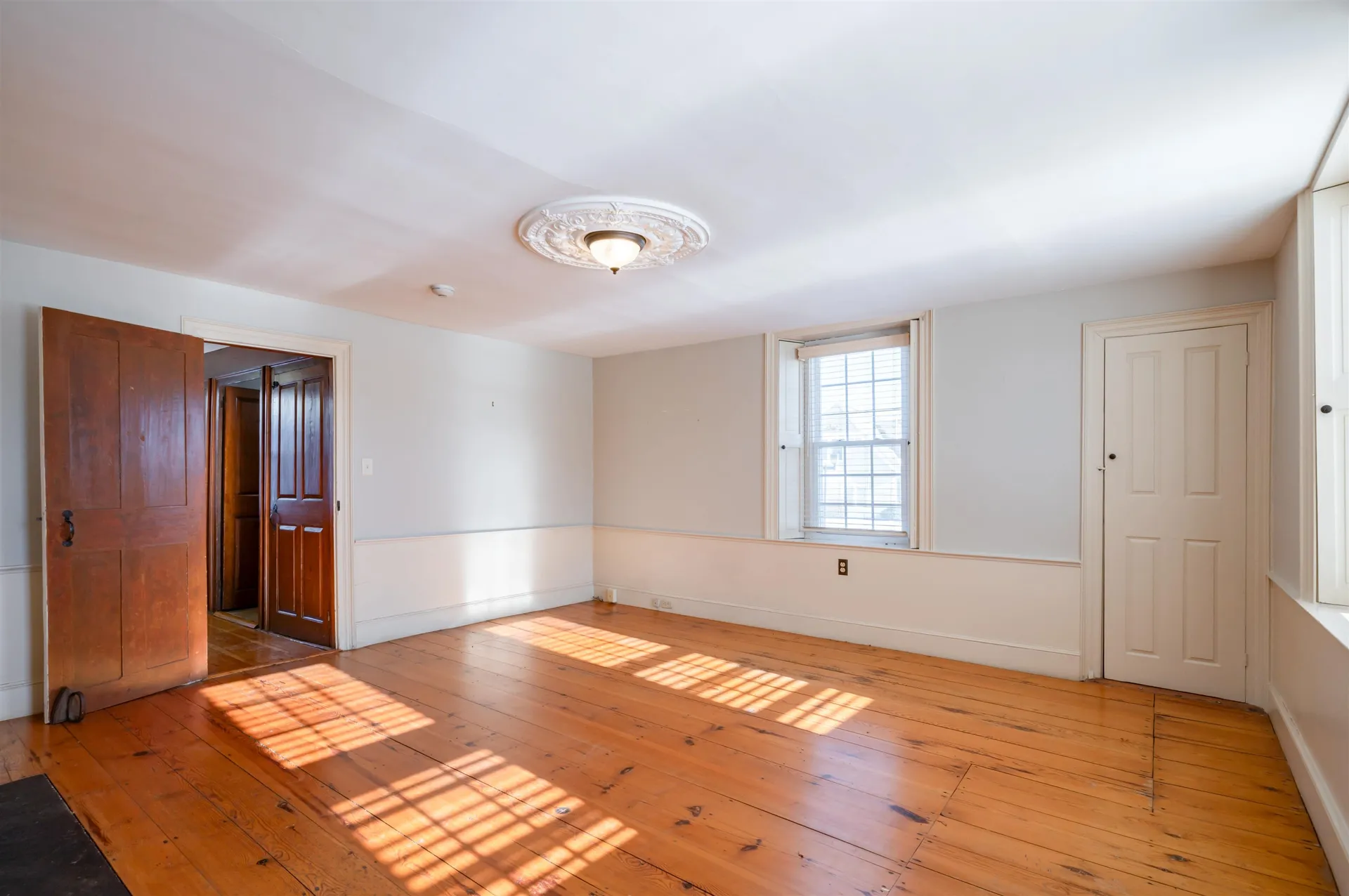 2 Ash Street Hollis NH 03049