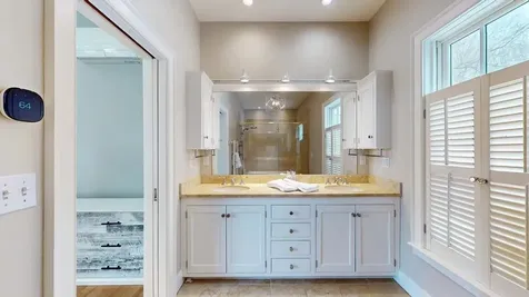 860 West Street Cornwall VT 05753