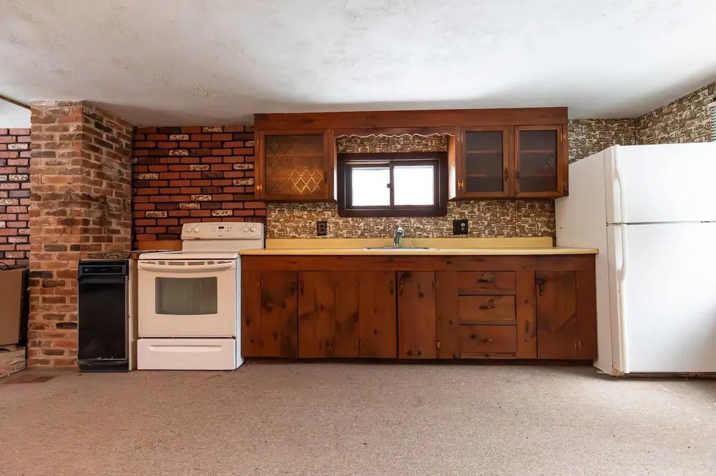 1063 Shedd Hill Road Stoddard NH 03464