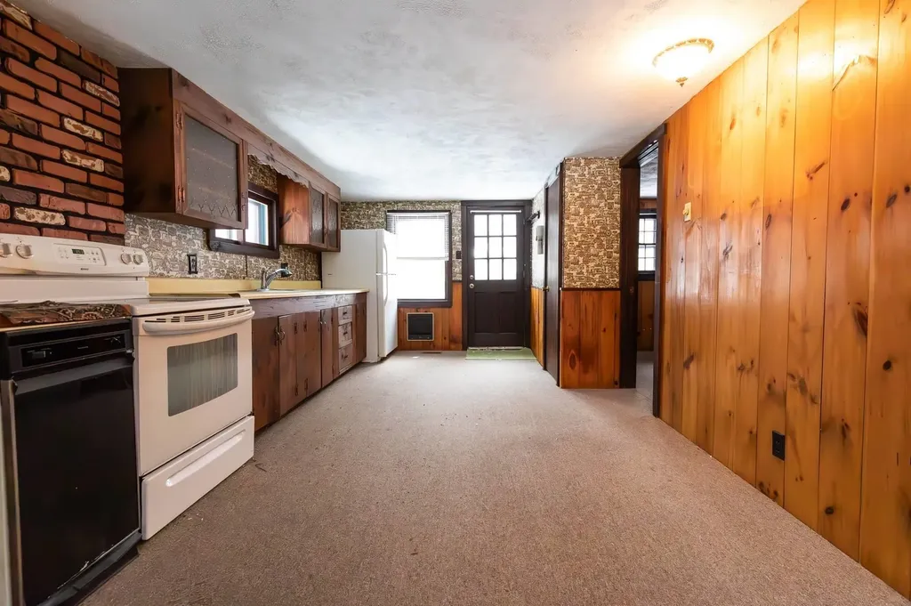 1063 Shedd Hill Road Stoddard NH 03464