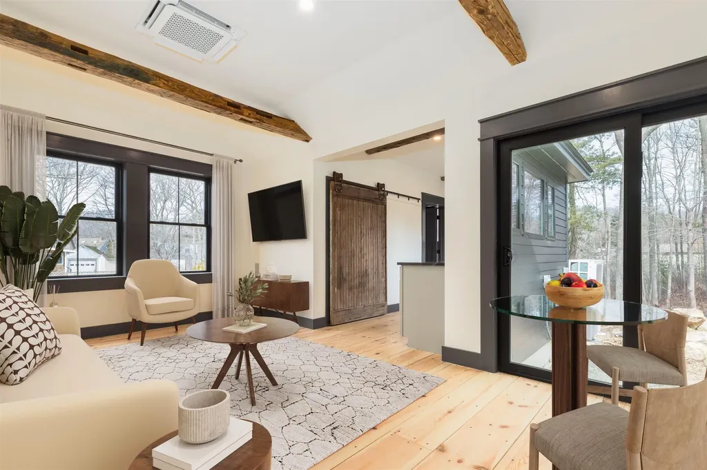 22 Pioneer Road Rye NH 03870