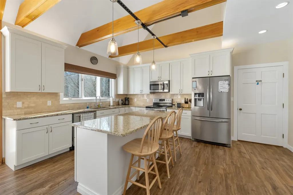 9 Fells Way Laconia NH 03246