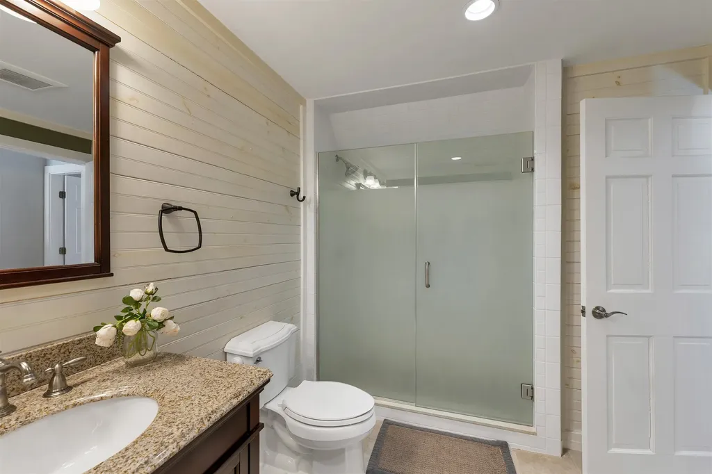 9 Fells Way Laconia NH 03246