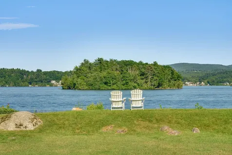 9 Fells Way Laconia NH 03246