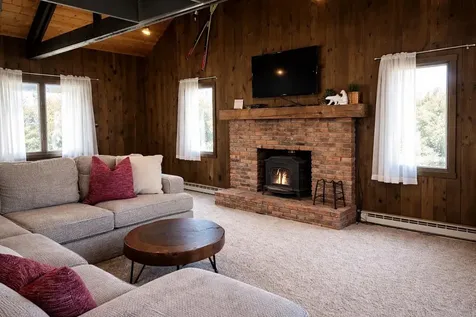 10 Byington Lane Winhall VT 05340