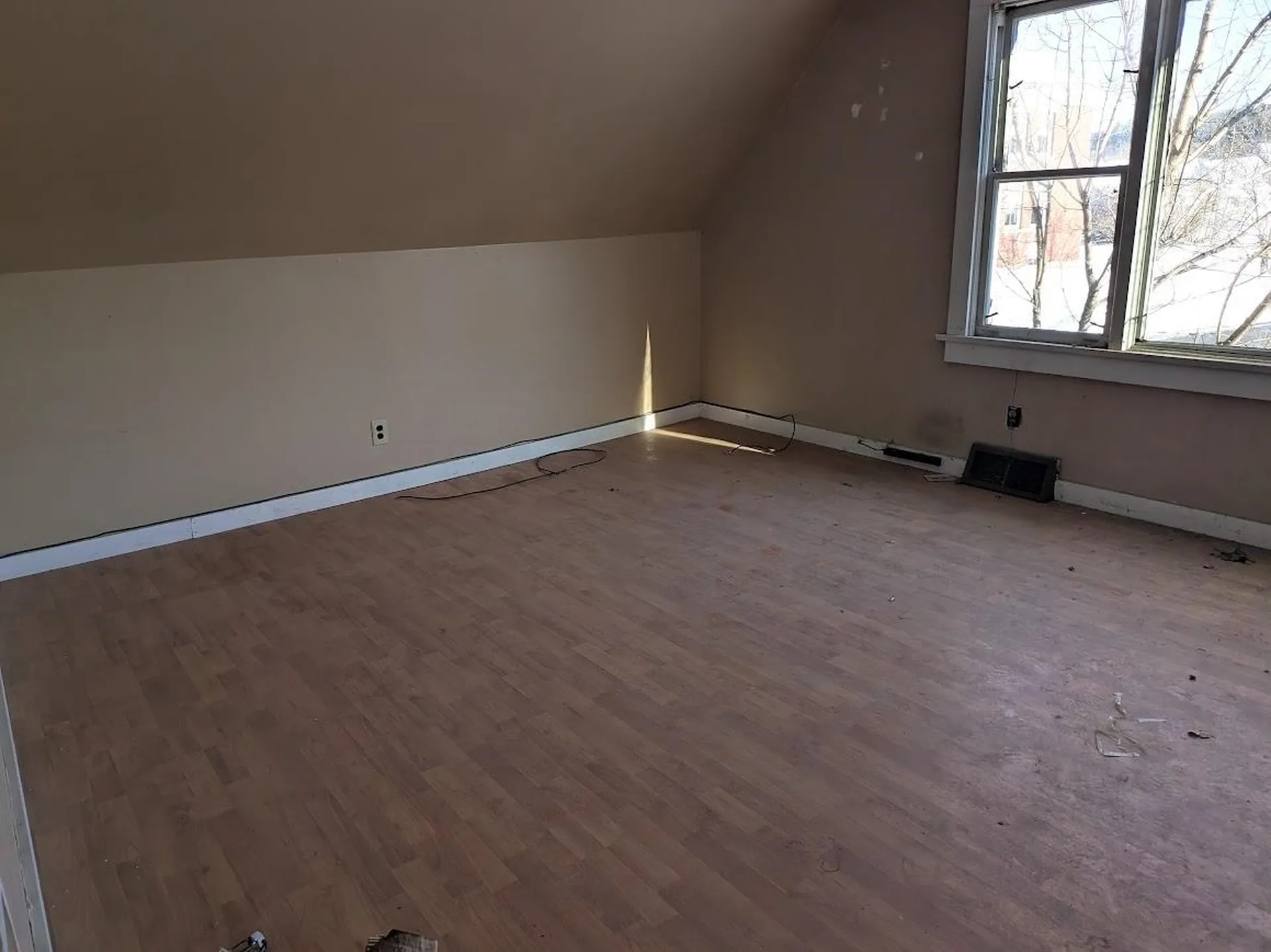 138 Main Street Colebrook NH 03576