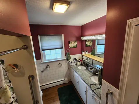 107 Old Church Road Claremont NH 03743