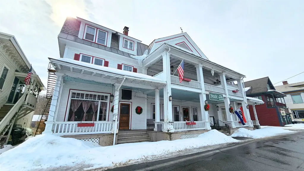 40 The Common Chester VT 05143