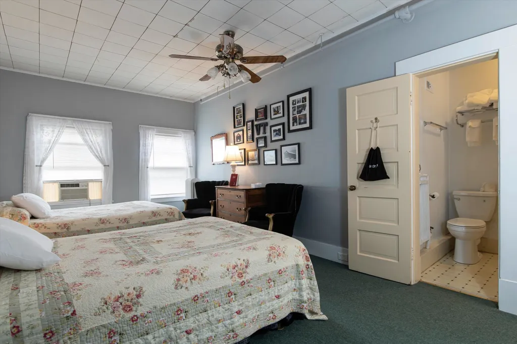40 The Common Chester VT 05143