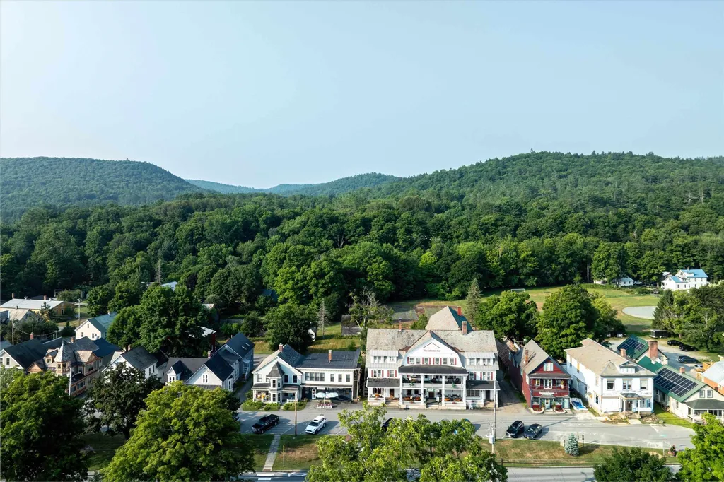 40 The Common Chester VT 05143