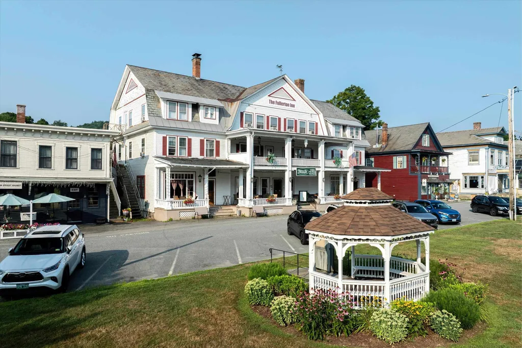 40 The Common Chester VT 05143