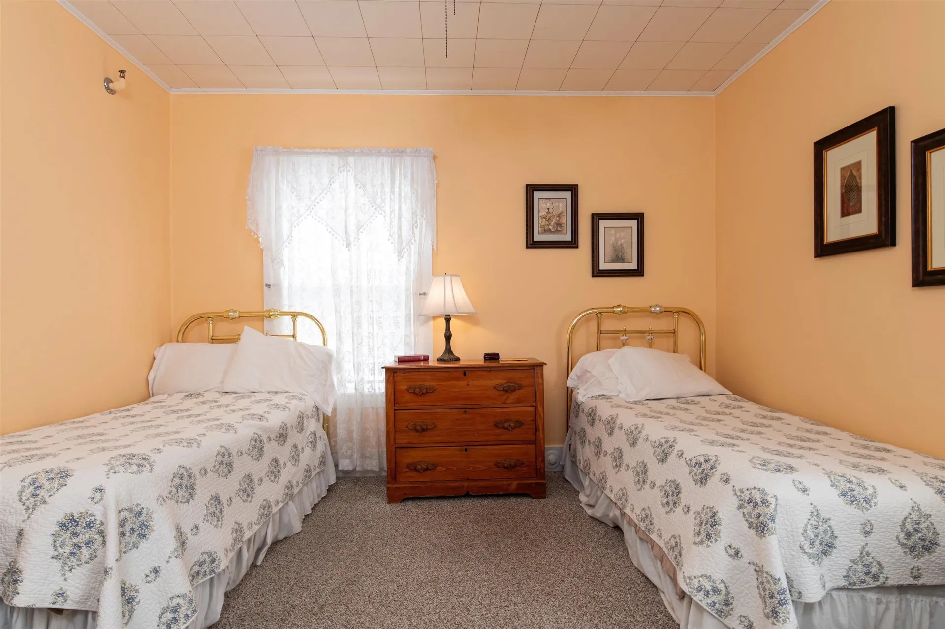 40 The Common Chester VT 05143