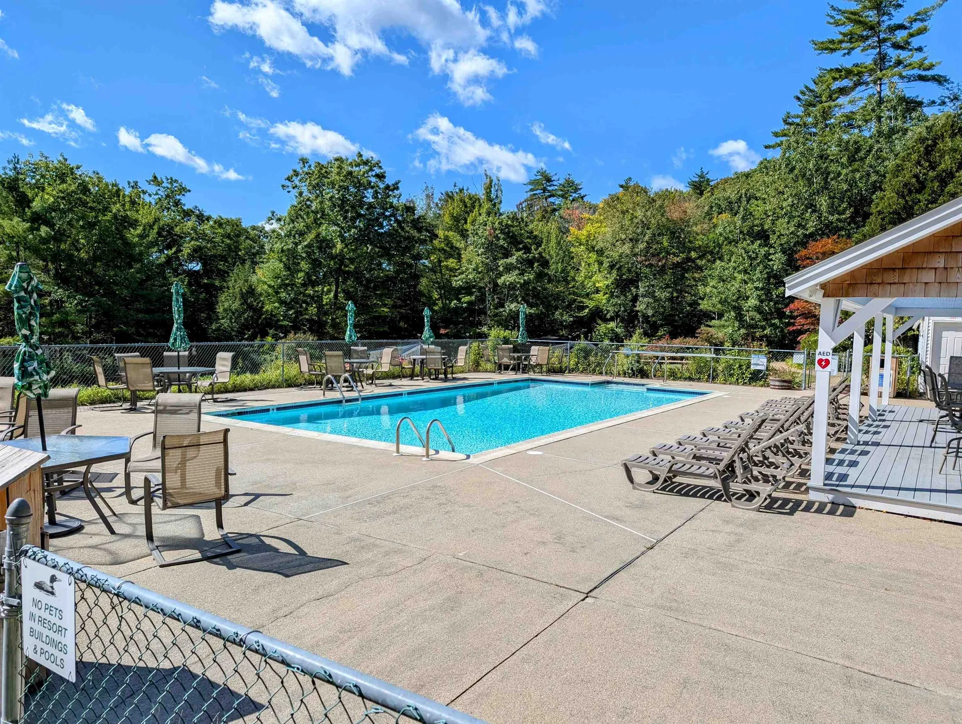 93 High Country Way Holderness NH 03245