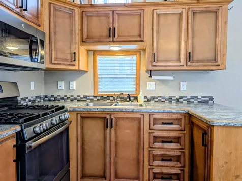 93 High Country Way Holderness NH 03245