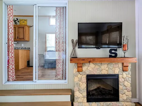 93 High Country Way Holderness NH 03245