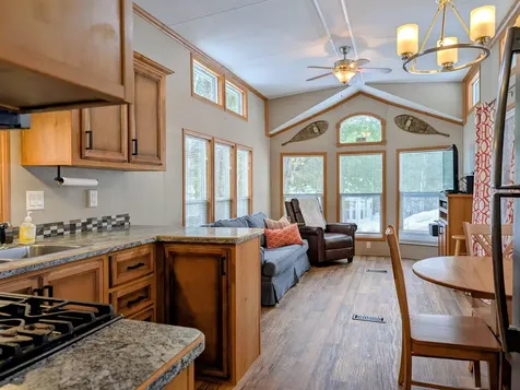 93 High Country Way Holderness NH 03245