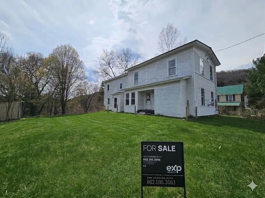 49 Winter Street Hardwick VT 05843