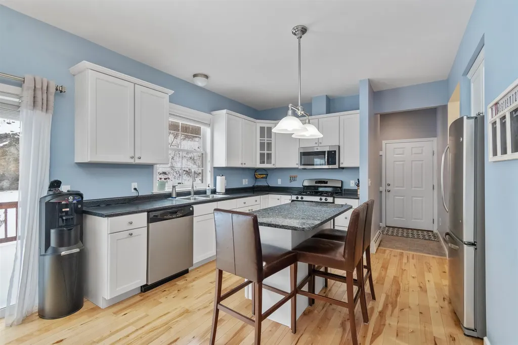 128 Thistle Hill Drive Hinesburg VT 05641