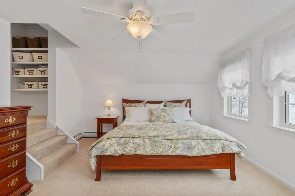 128 Thistle Hill Drive Hinesburg VT 05641