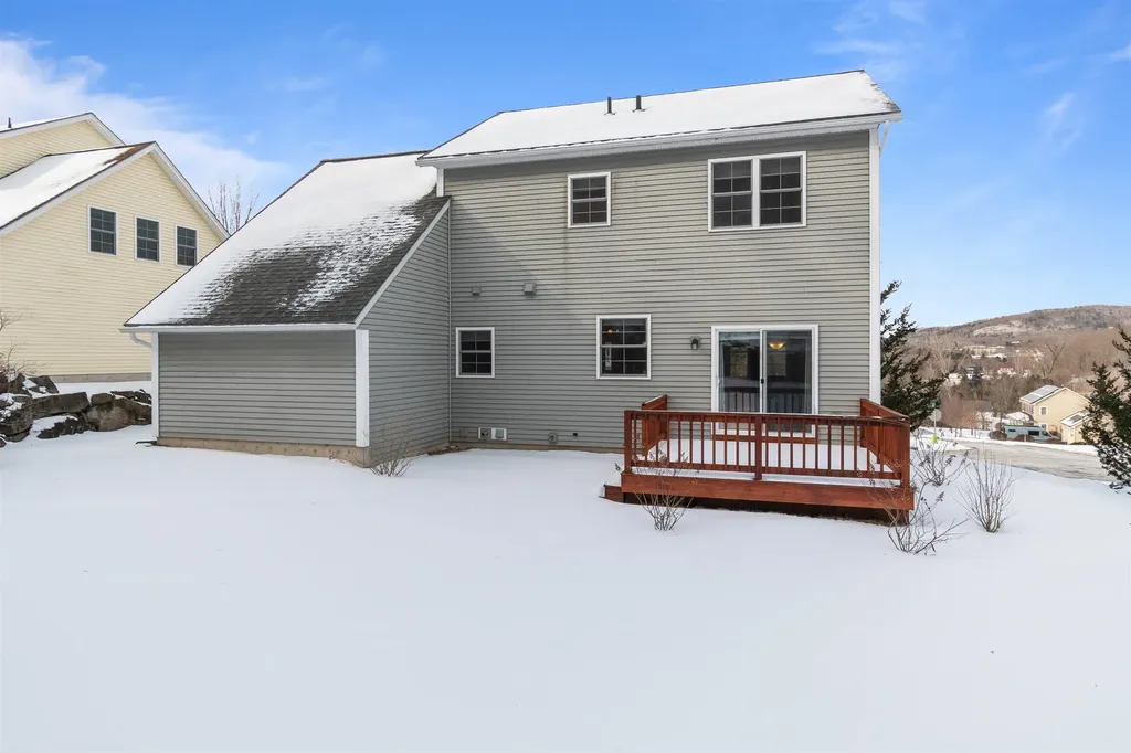 128 Thistle Hill Drive Hinesburg VT 05641