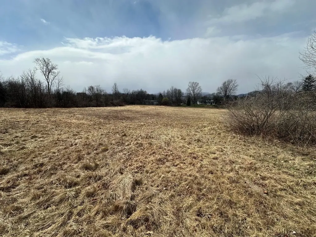 10 General Wing Road Rutland City VT 05701