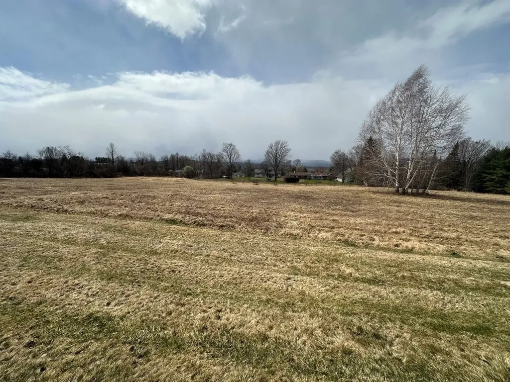 10 General Wing Road Rutland City VT 05701