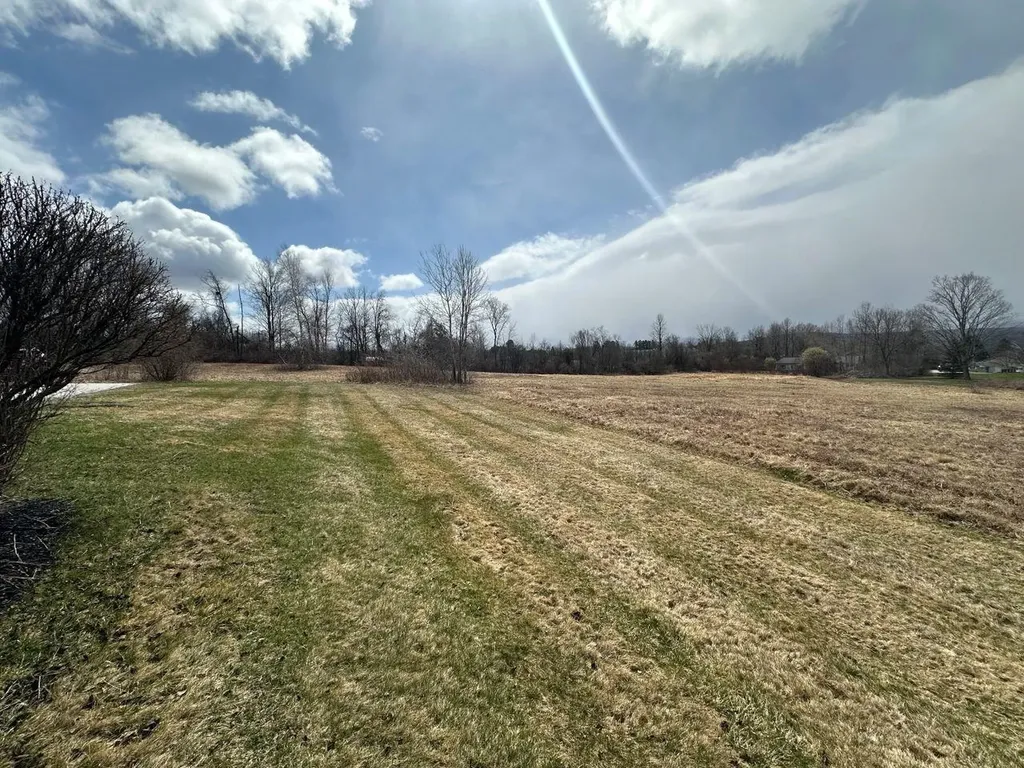 10 General Wing Road Rutland City VT 05701