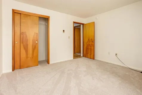 91 Bayberry Lane South Burlington VT 05403