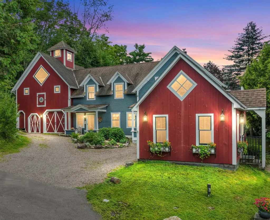 4 Highland Avenue Stowe VT 05672
