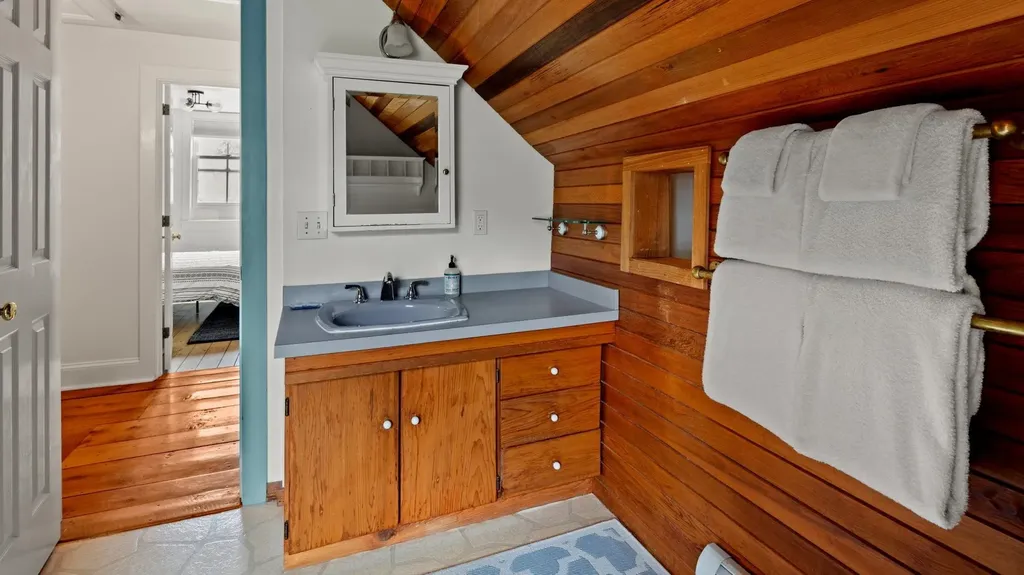 4 Highland Avenue Stowe VT 05672