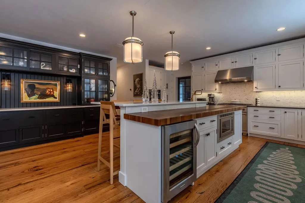 41 Stark Farm Road Winhall VT 05340