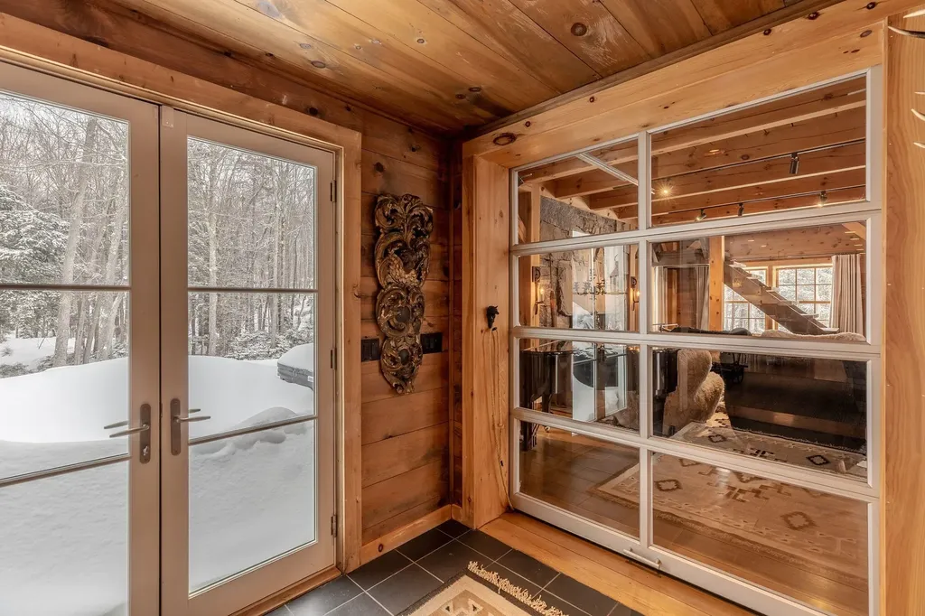 41 Stark Farm Road Winhall VT 05340