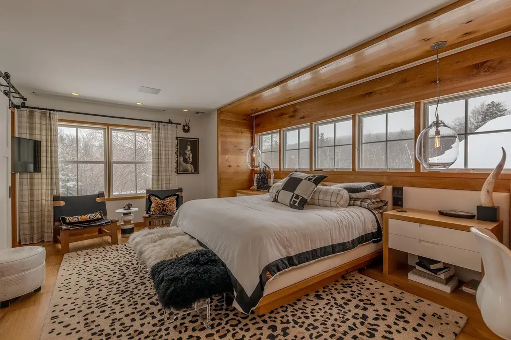 41 Stark Farm Road Winhall VT 05340