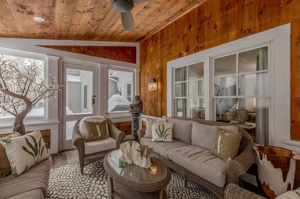 41 Stark Farm Road Winhall VT 05340