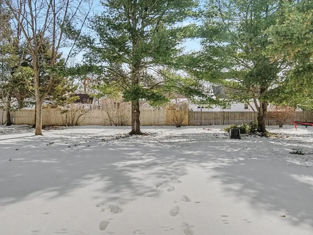 63 Fairmont Place Burlington VT 05408