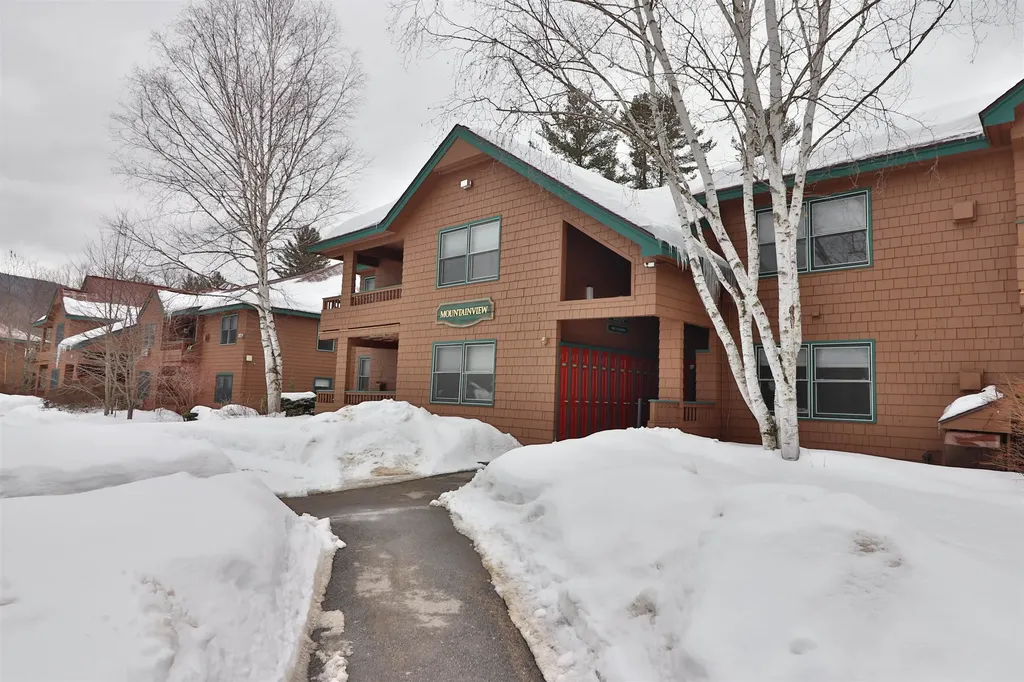156 Deer Park Drive Woodstock NH 03262