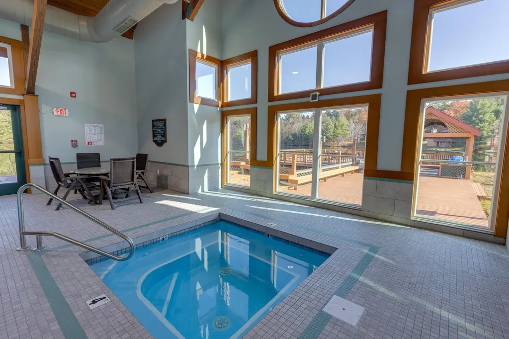 156 Deer Park Drive Woodstock NH 03262