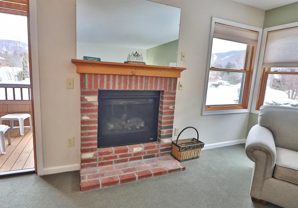 156 Deer Park Drive Woodstock NH 03262