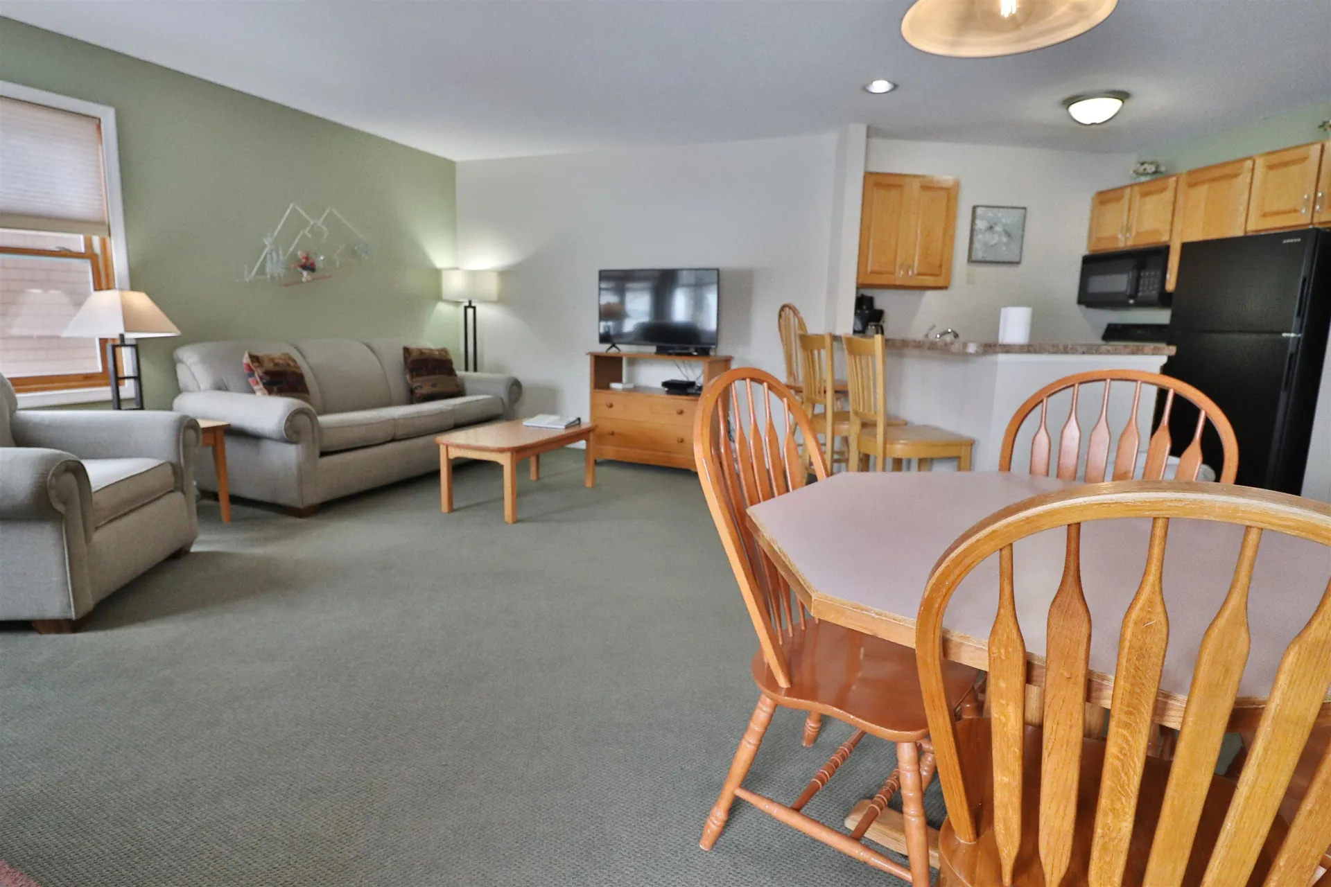 156 Deer Park Drive Woodstock NH 03262