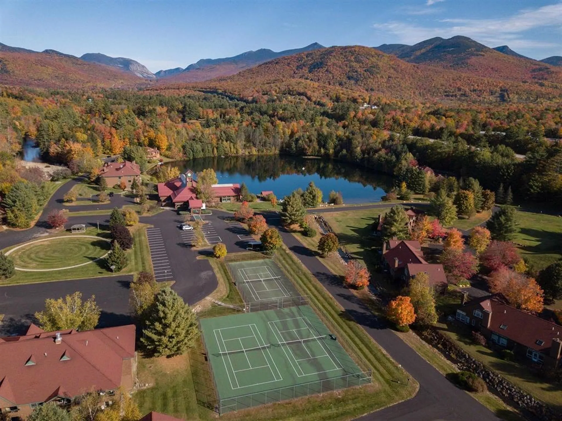 156 Deer Park Drive Woodstock NH 03262