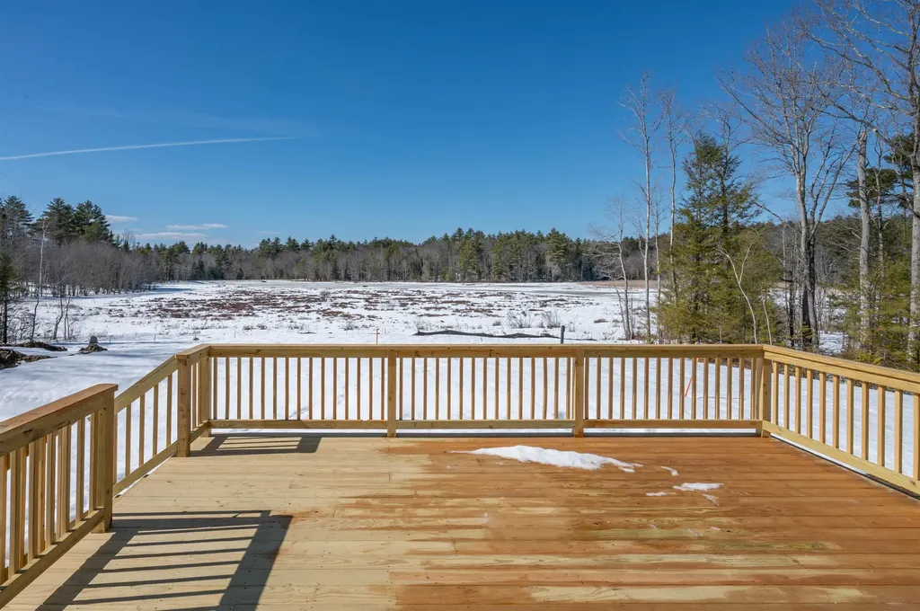 56 Beaver Pond Drive Barnstead NH 03218