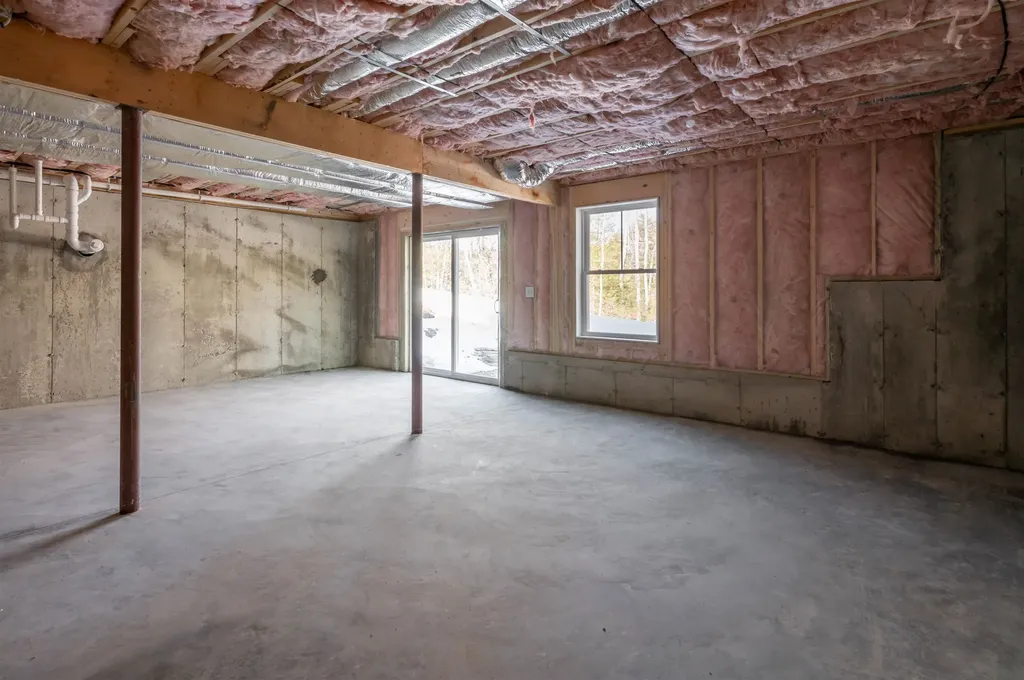 56 Beaver Pond Drive Barnstead NH 03218