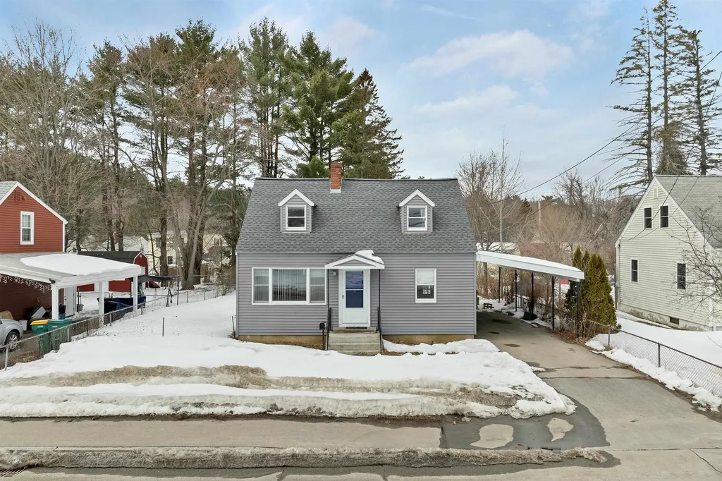 99 Washington Street Rochester NH 03867