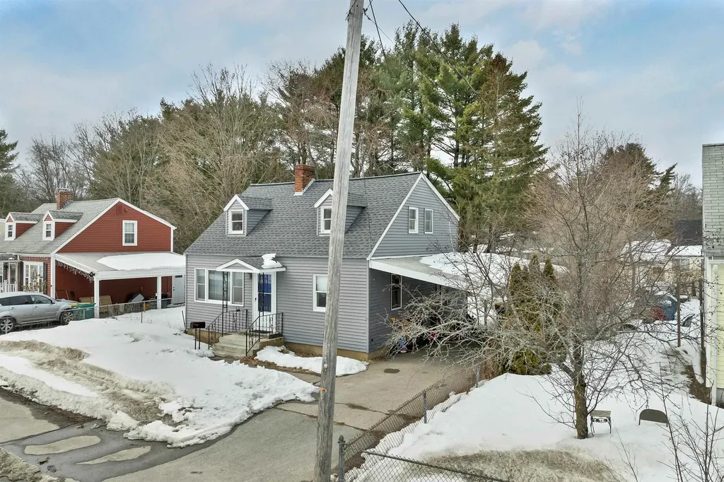 99 Washington Street Rochester NH 03867