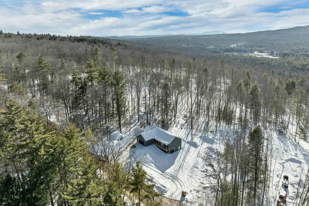 29 Eastman Hill Road Sanbornton NH 03269
