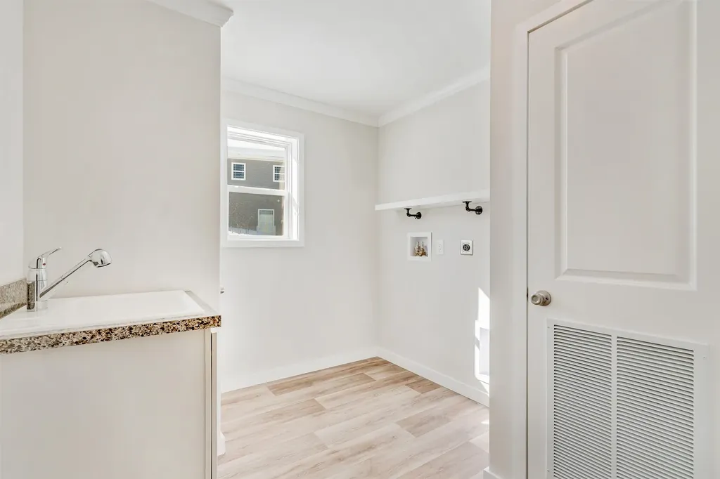 169 Butternut Road Hartford VT 05001